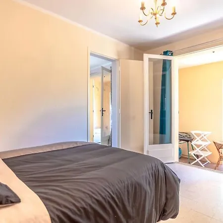 Superbe Appartement, Plein Centre Avec Jardin Appartement